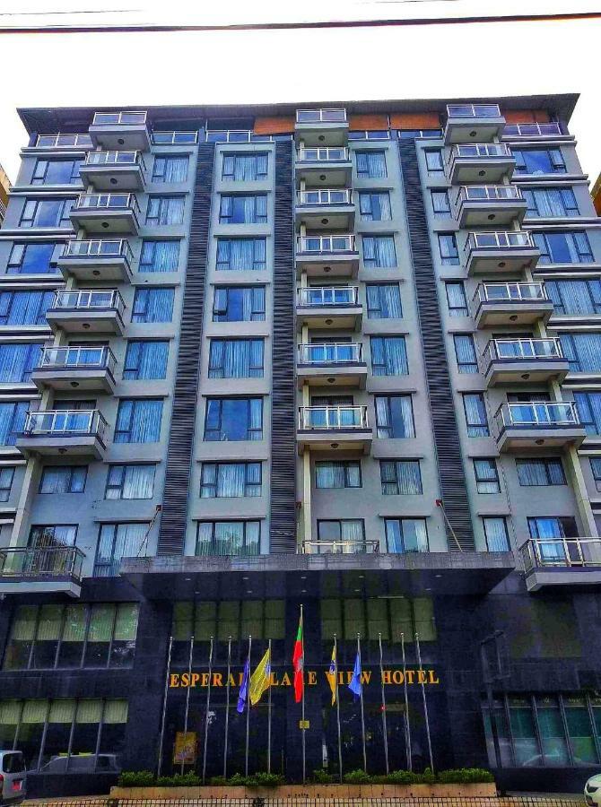 Esperado Lake View Hotel Янгон Екстер'єр фото